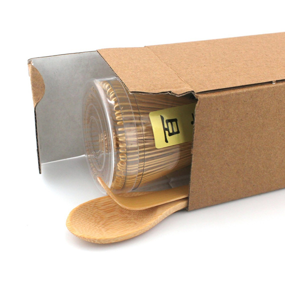 Zestaw Matcha z bambusowymi akcesoriami i miską