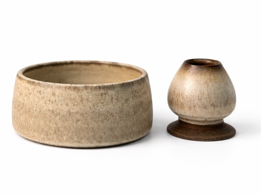 Ceramiczny zestaw do przygotowania herbaty Matcha - Miseczka i Podstawka pod Chasen "Rustic", 0.2 kg