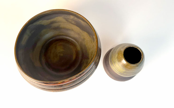 Zestaw Matcha Tea Set "Miedziany dzwoneczek" z ceramicznymi akcesoriami handmade w pudełku na prezent