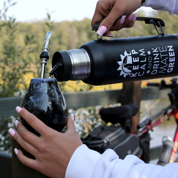 Duży Termos LARGOINOX Black Logo Inox 1,3l system nalewania