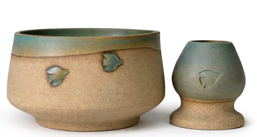 Ceramiczny zestaw do przygotowania herbaty Matcha - Miseczka i Podstawka pod Chasen "Wiosna", 0.2 kg