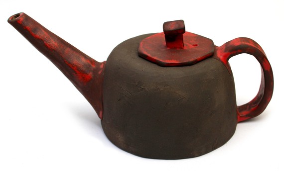 Ceramiczny czajniczek do parzenia herbaty około 300 ml