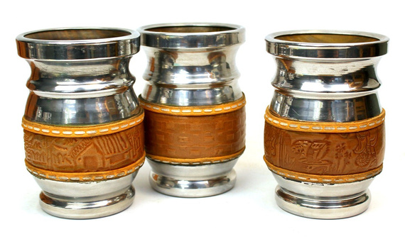WYPRZEDAŻ Matero Palo Santo Indiana Paraguay ręcznie zdobione, paragwajskie pachnące ~170-220 ml - delikatne pęknięcie w drewnie